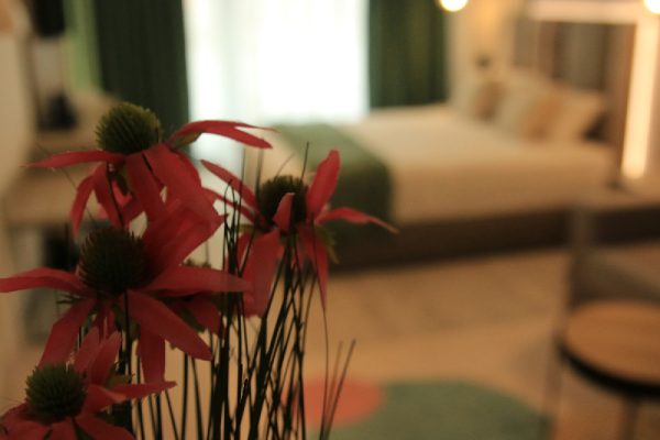 1549_Camera_Superioara_cu_Pat_Matrimonial_si_Fotoliu_Extensibil_-_Vedere_Mare_0